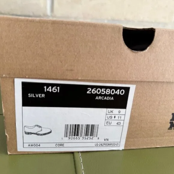 Dr. Marttens silver arcadia oxford size US womens 11 / EU 43 New in box - Picture 9 of 10